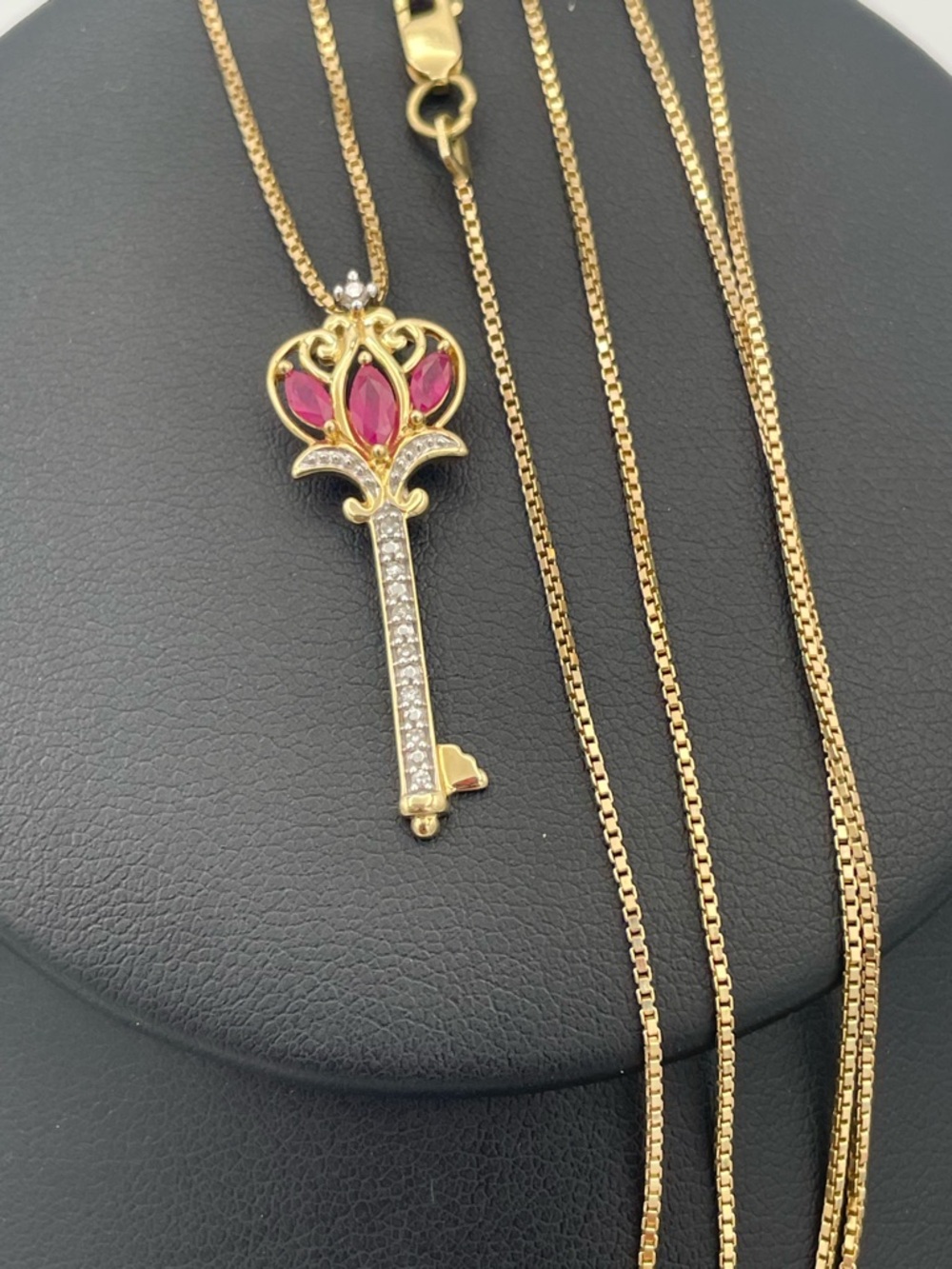 14K Gold Ruby Diamond Key Pendant Necklace 30” Box Chain Authenticated Estate - Picture 6 of 10
